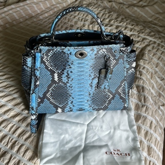 Coach Gramercy Blue Python Bag - Picture 9 of 12